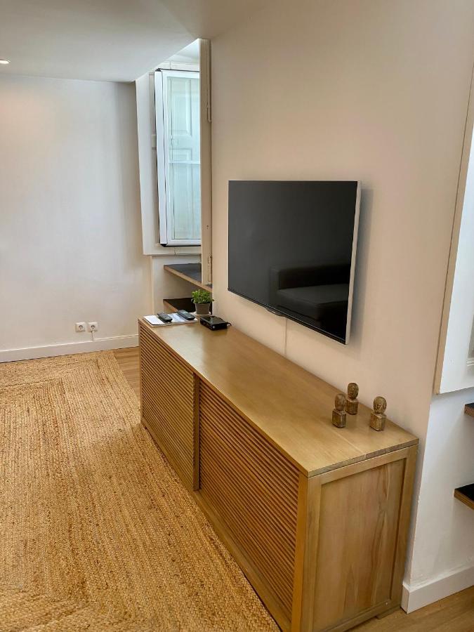 Bairro Alto Aloja Apartment Lisbon Bagian luar foto