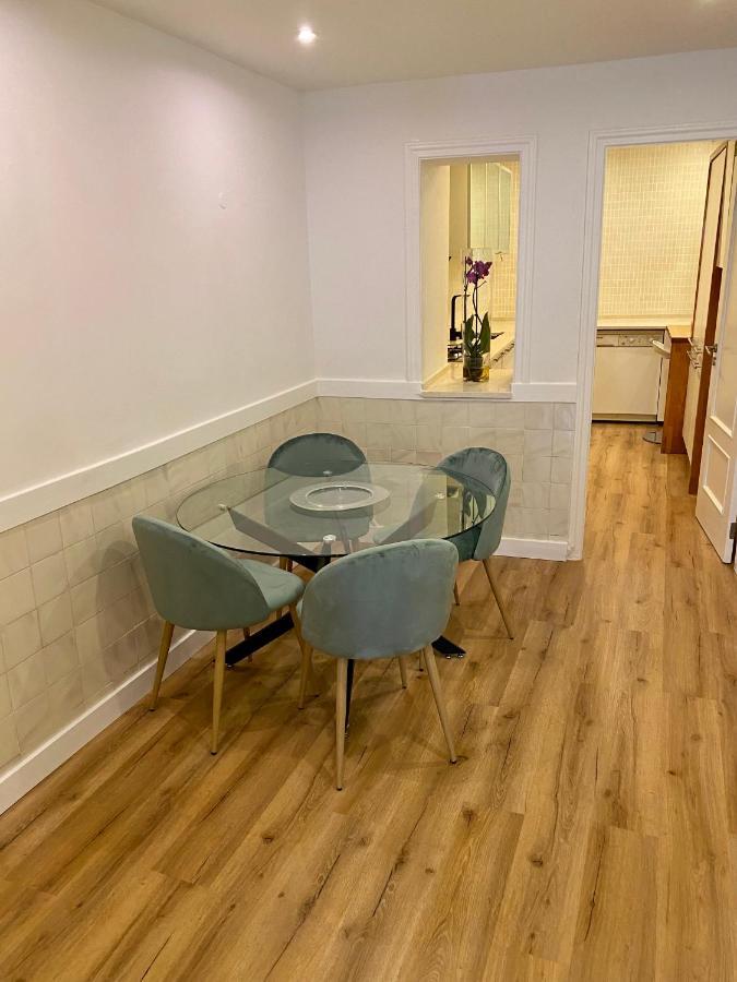 Bairro Alto Aloja Apartment Lisbon Bagian luar foto